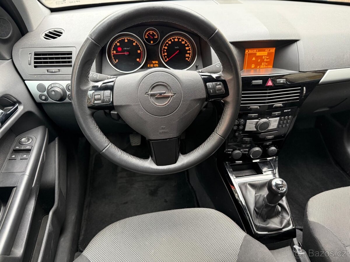 Opel Astra H 1,7CDTi - 4