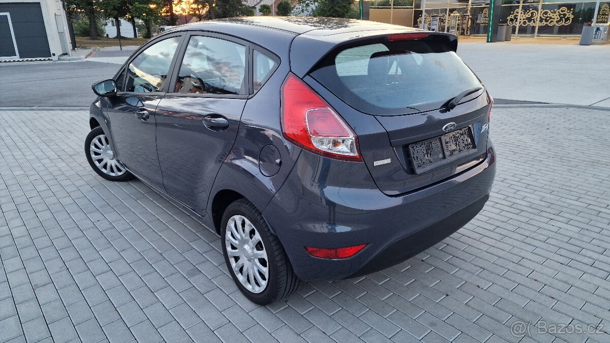 Ford Fiesta benzín r.v. 2014 - Vyjímečný stav - 4