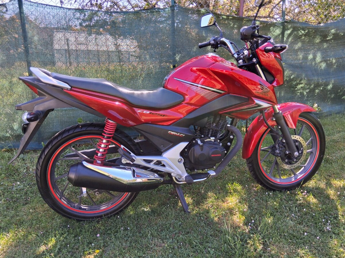 Honda CB 125 F - 4