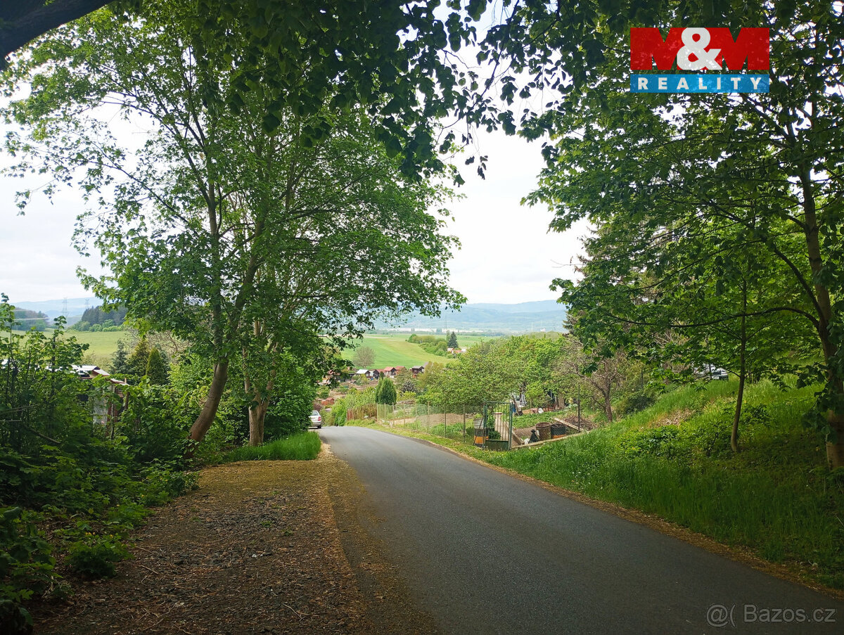 Prodej zahrady, 697 m², Kadaň - 4