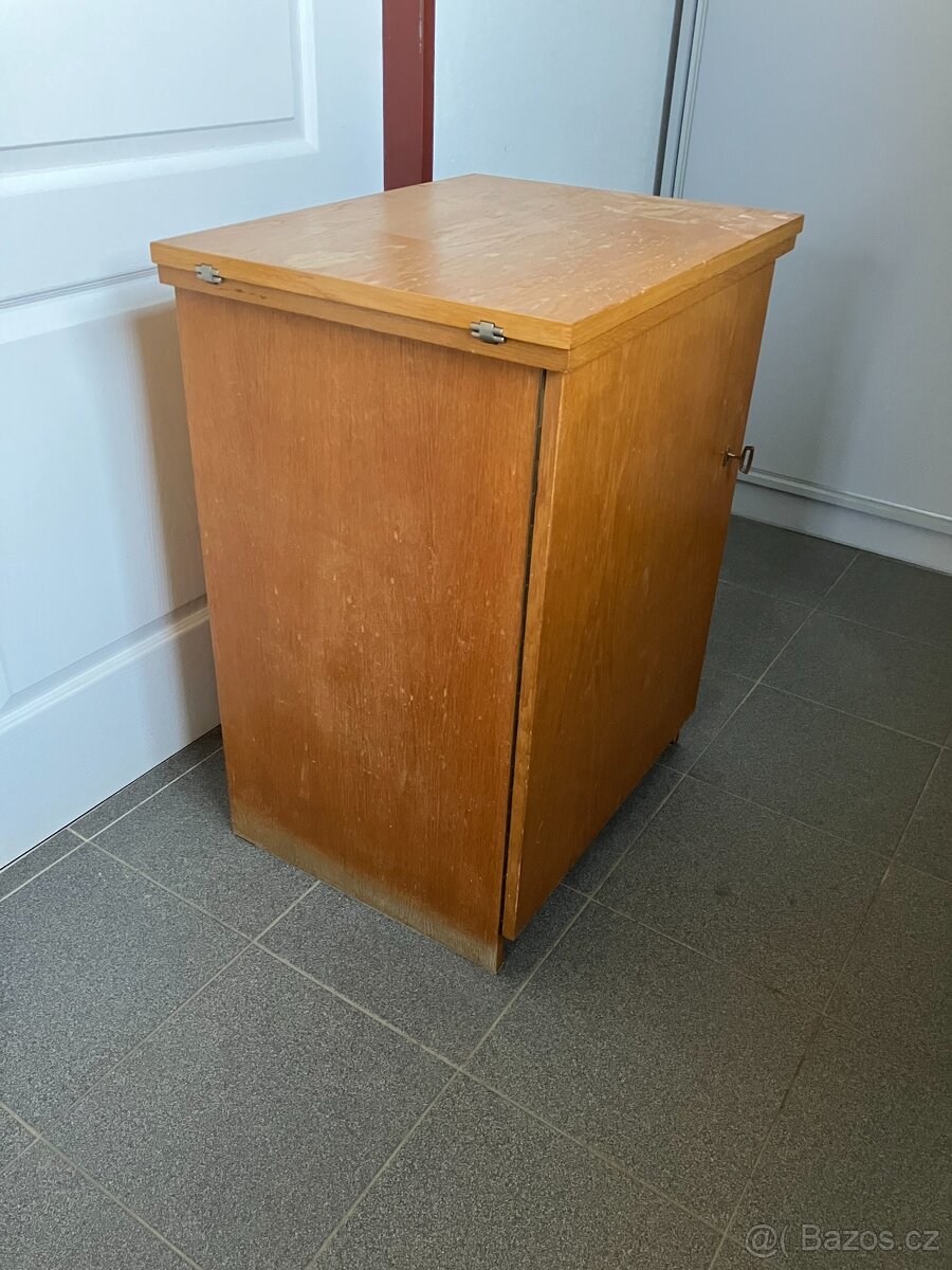 Šicí stroj VERITAS - 4