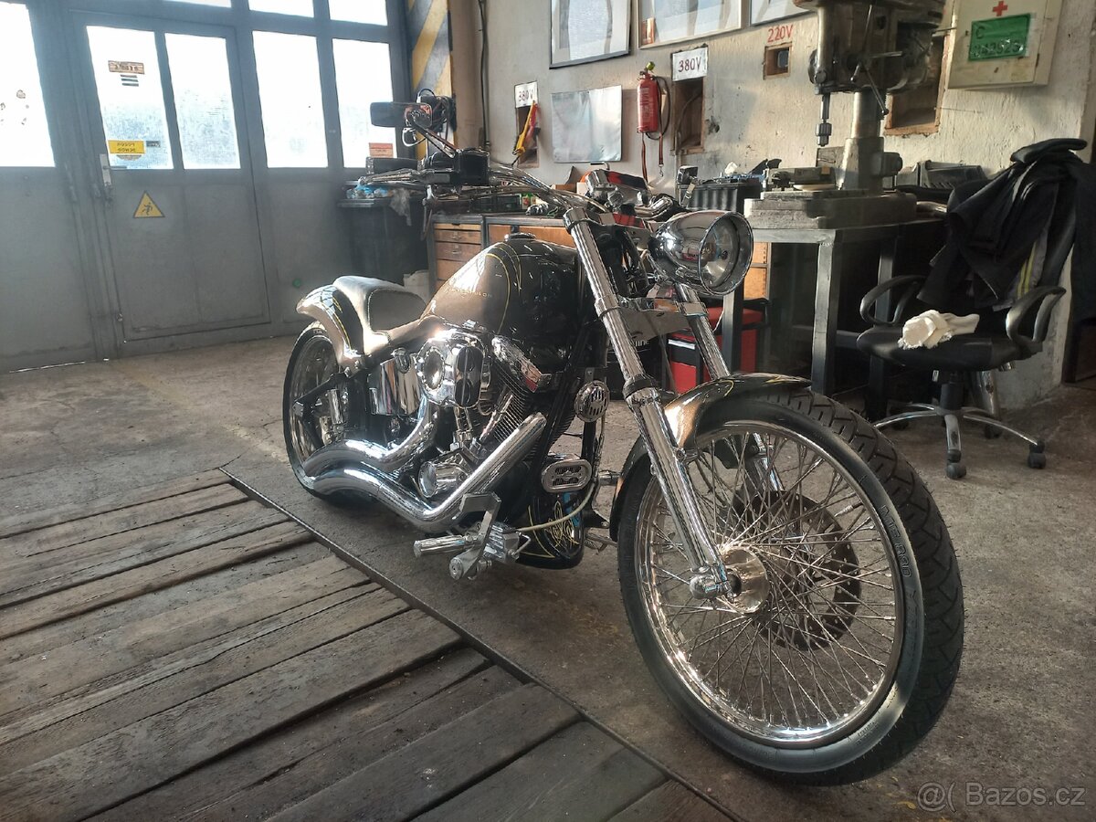 Harley Davidson stavba - 4