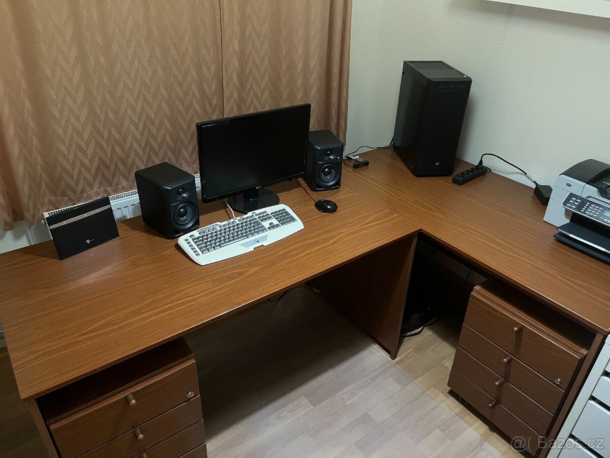 Kancelářský stoly - 4