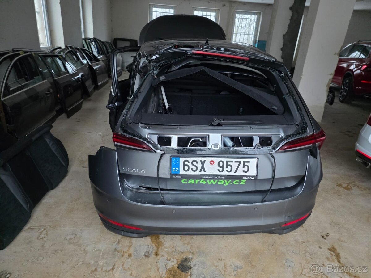 ŠKODA SCALA 1.0 TSI DSG / 2025/ POJÍZDNÉ / DPH - 4