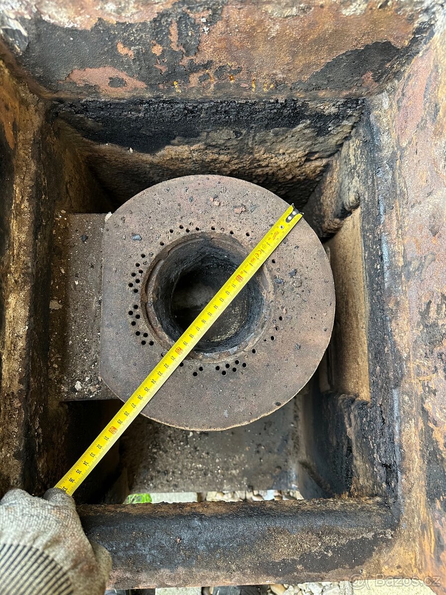 Podstavec pro kotel Viadrus hercules duo 5čl - 4