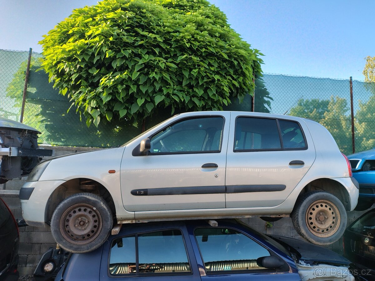 Renault Clio ll 1,5dci - 4