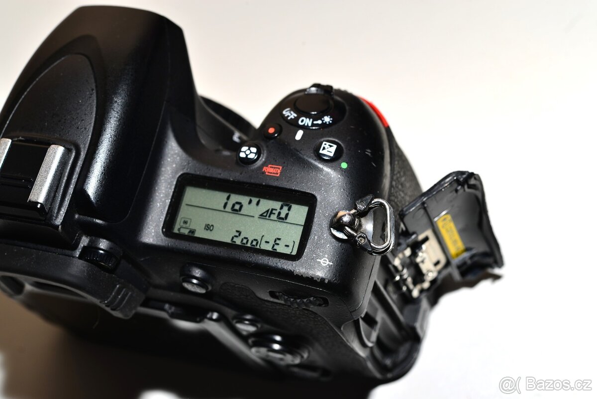Nikon D750 + Příslušenství - 4