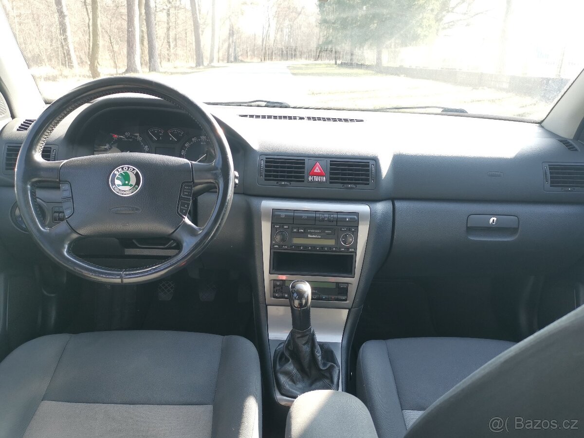Škoda octavia I combi 1.6 75 kw - 4