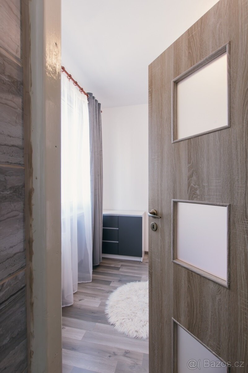 Byt 3+1 centrum Aš - 4