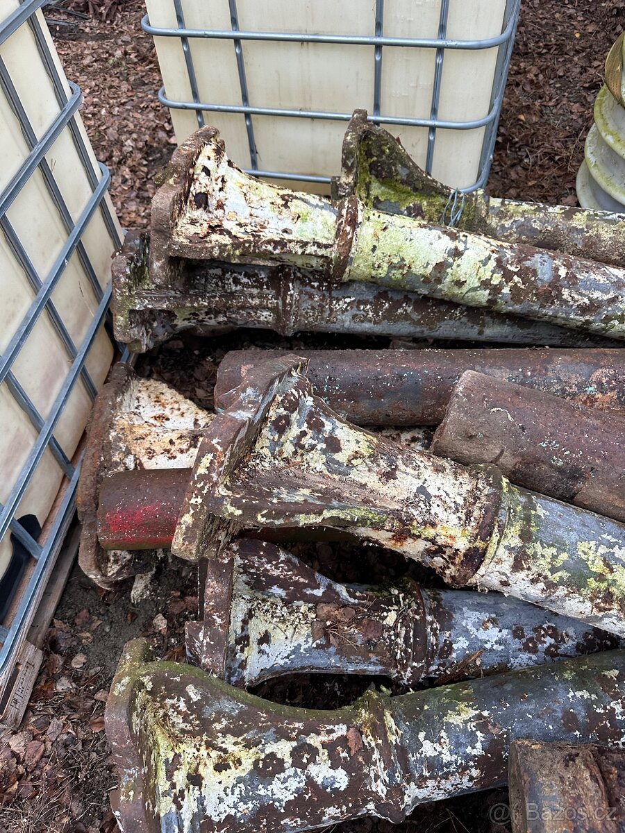 Staré litinové sloupy - 4