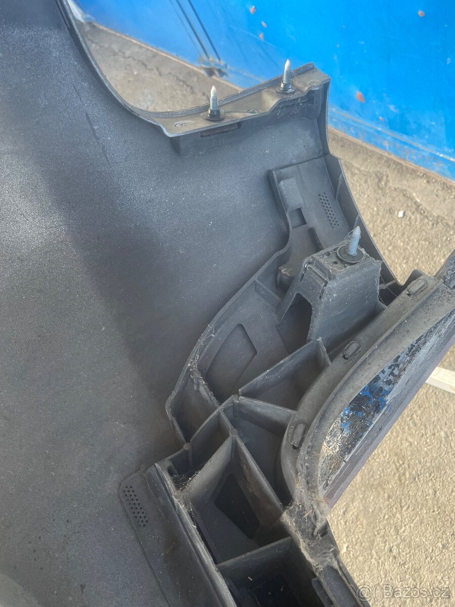 Zadní nárazník Audi A6 Combi - 4