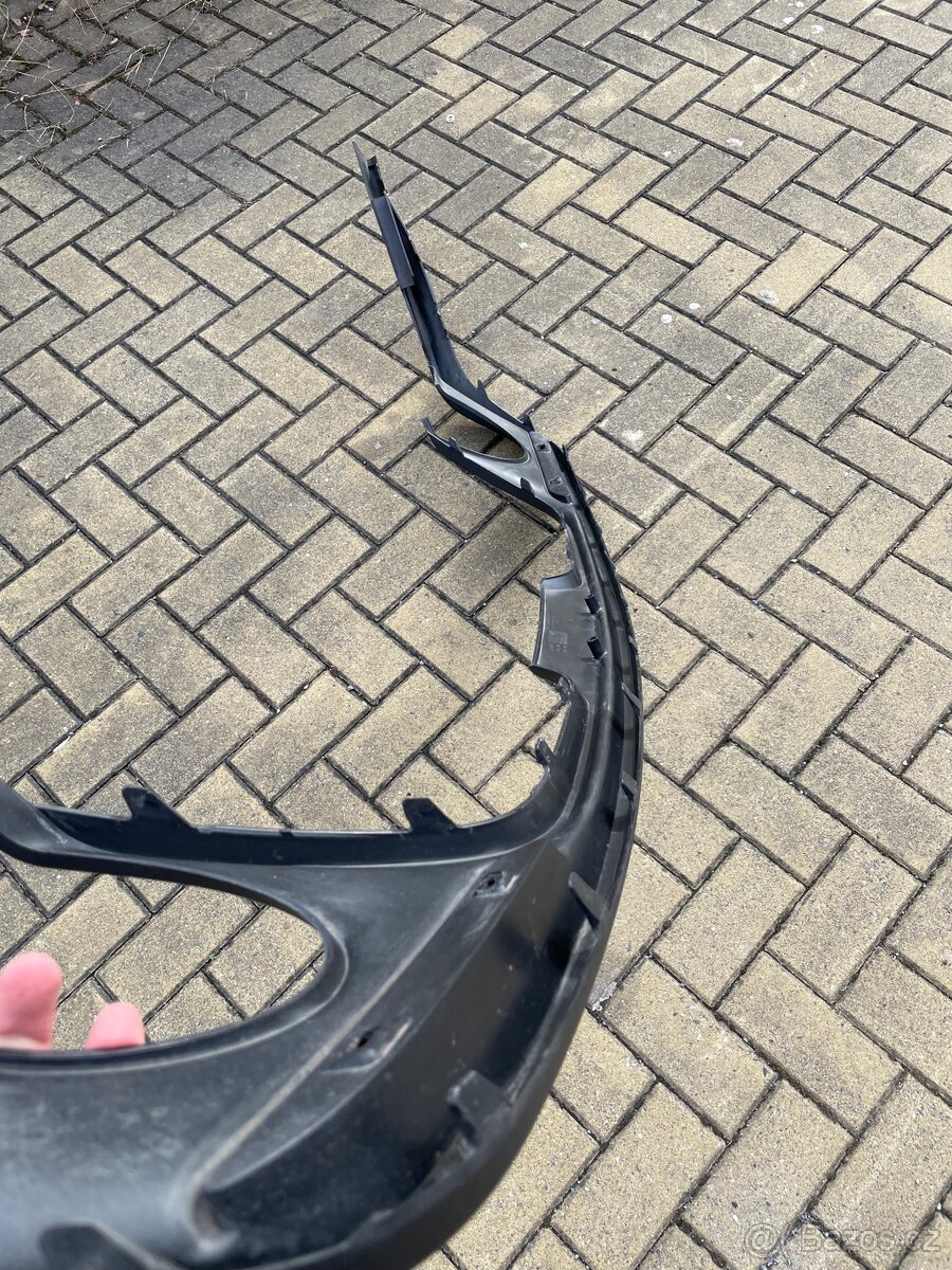 Zadní diffusor / valanční panel pro Ford Mustang 2015+ - 4