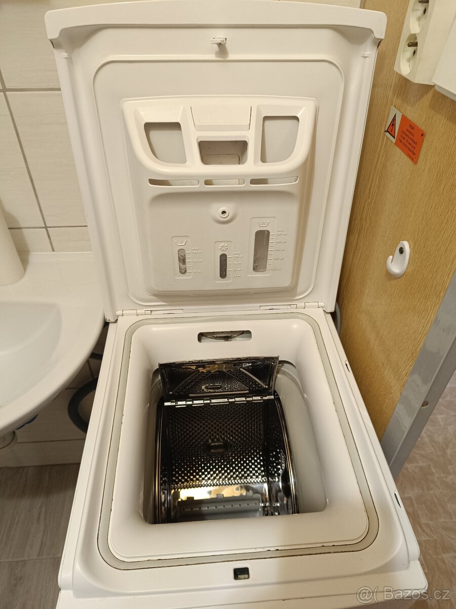Prodám funkční pračku Whirlpool - 4