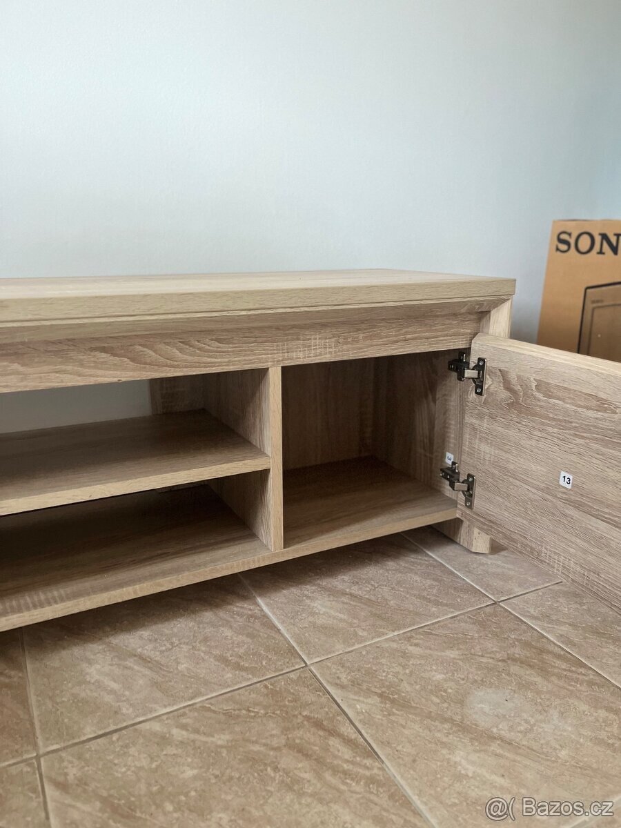 TV stolek HASLUND z Jysku - 4