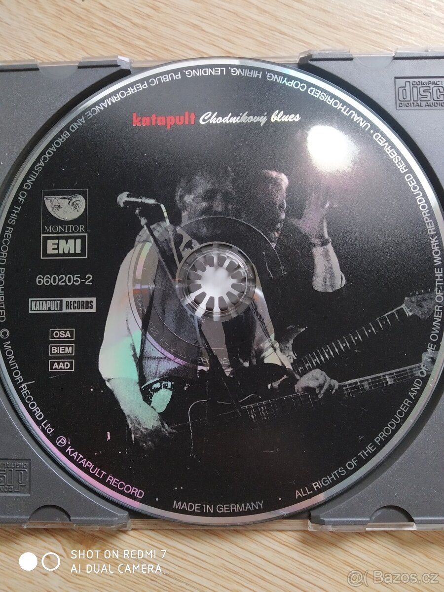 Katapult-Chodníkový blues - 4