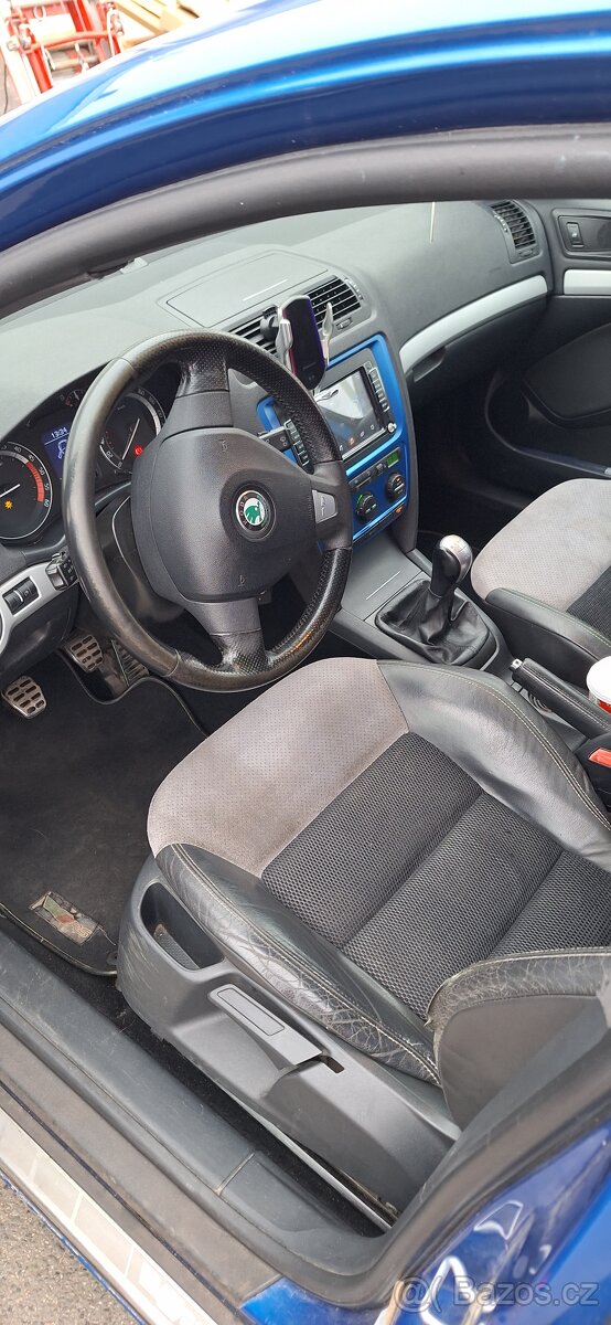 ŠKODA Octavia RS 2.0 TDI - 4