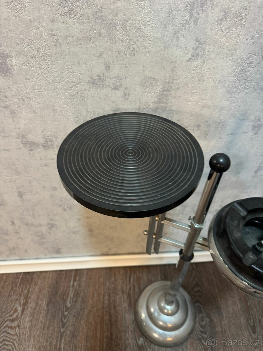 Funkcionalistický stojanový popelník (522006) - 4