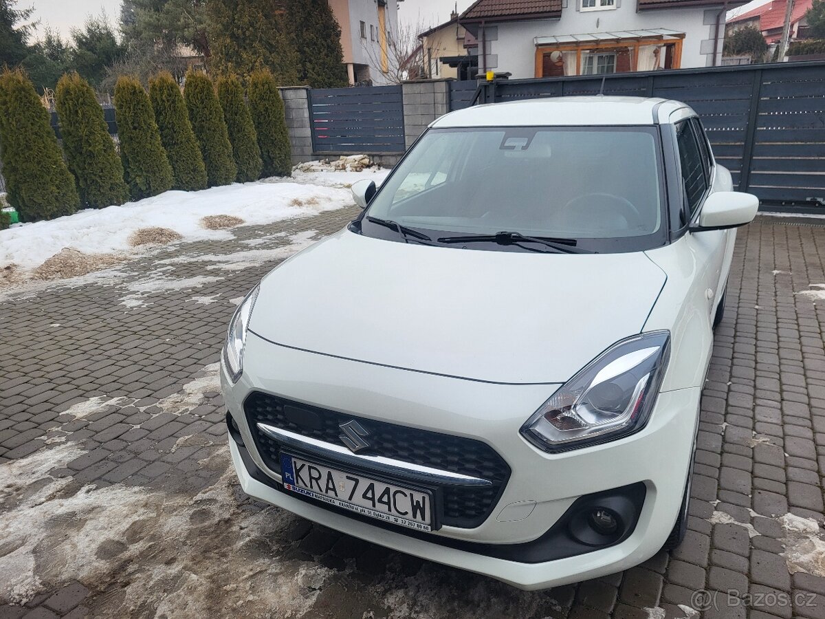 Suzuki Swift VI 1.2 Dualjet SHVS Premium Plus CVT - 4
