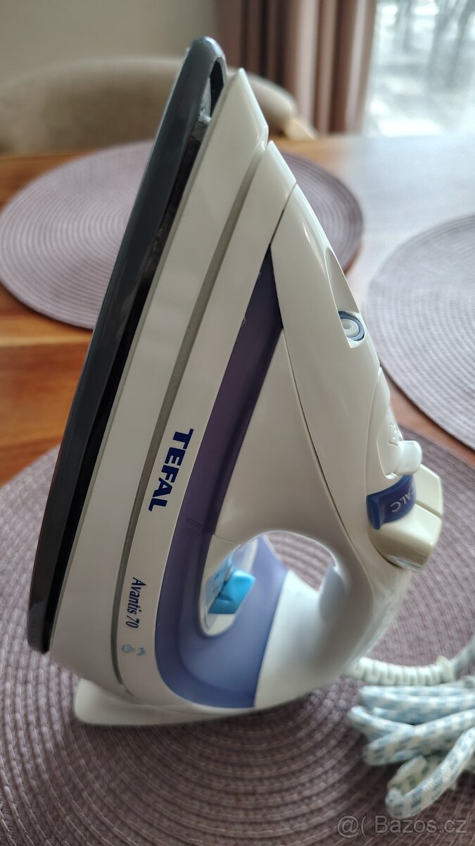 Napařovací žehlička Tefal Avantis 70 - 4