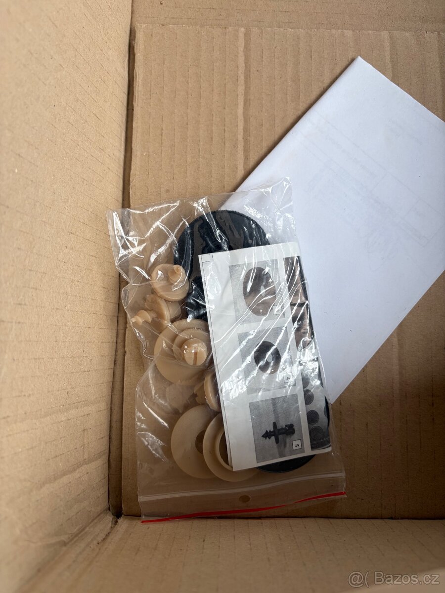 Gumové auto koberce Mercedes W211 - 4