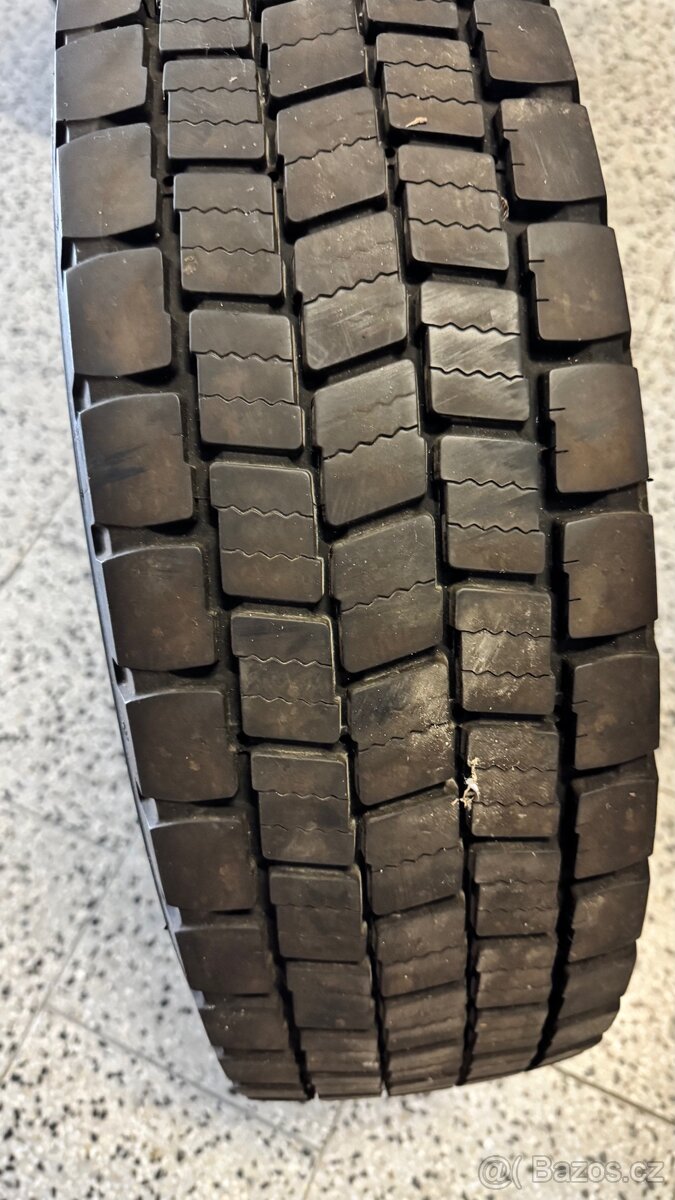 MICHELIN REMIX XDE2 215/75 R17,5 126/124M 1 - 4