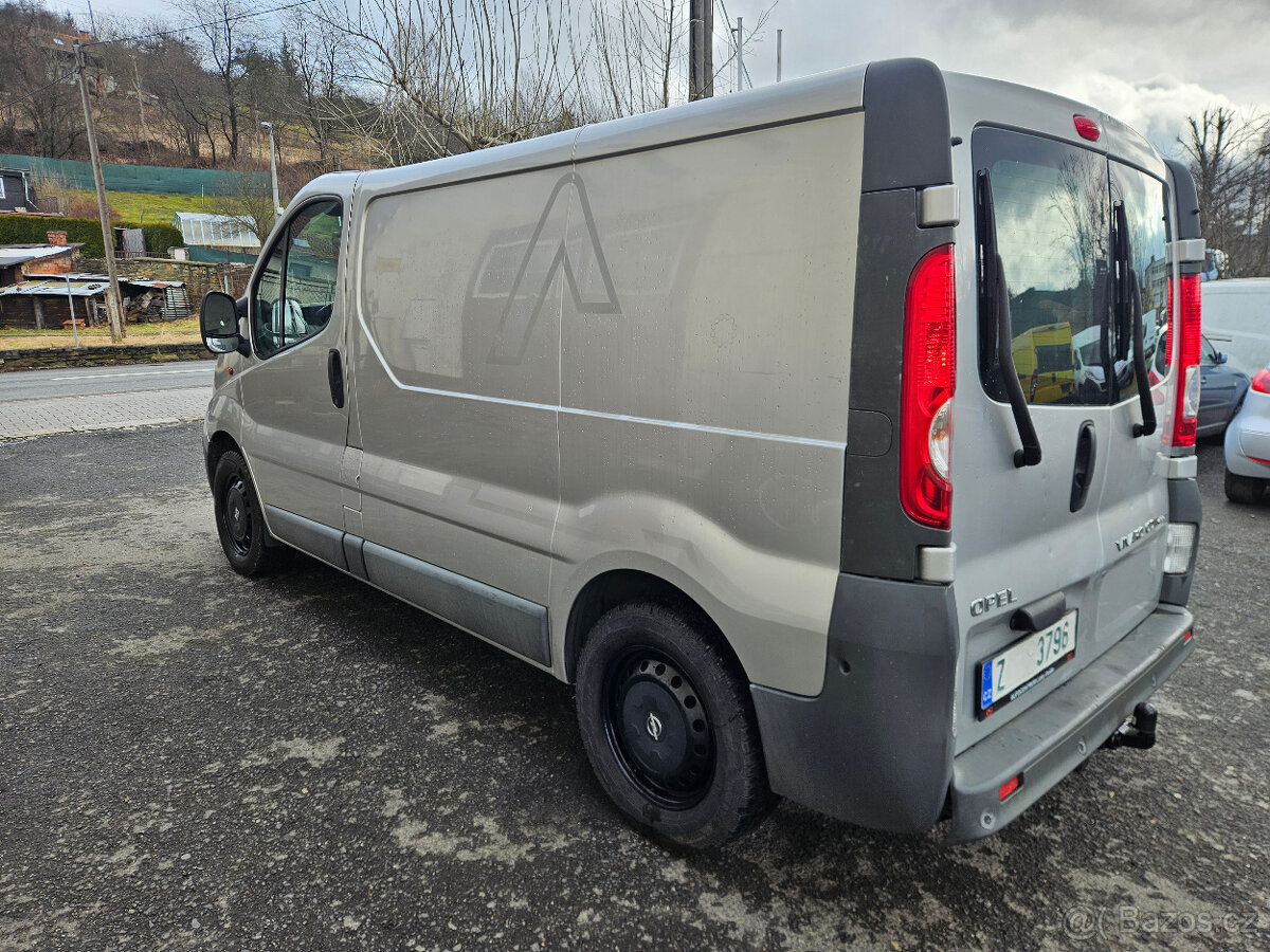 Opel Vivaro 2.0 CDTI - 4