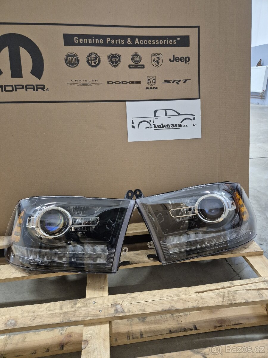 Světla Dodge RAM - 4