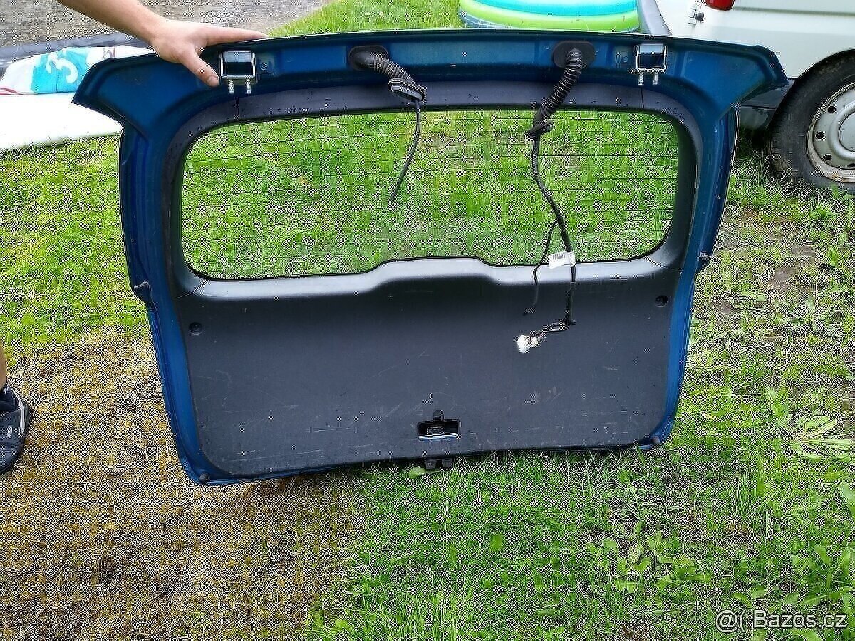 Dveře kufru Hyundai i30 2007 - 2009 - 4