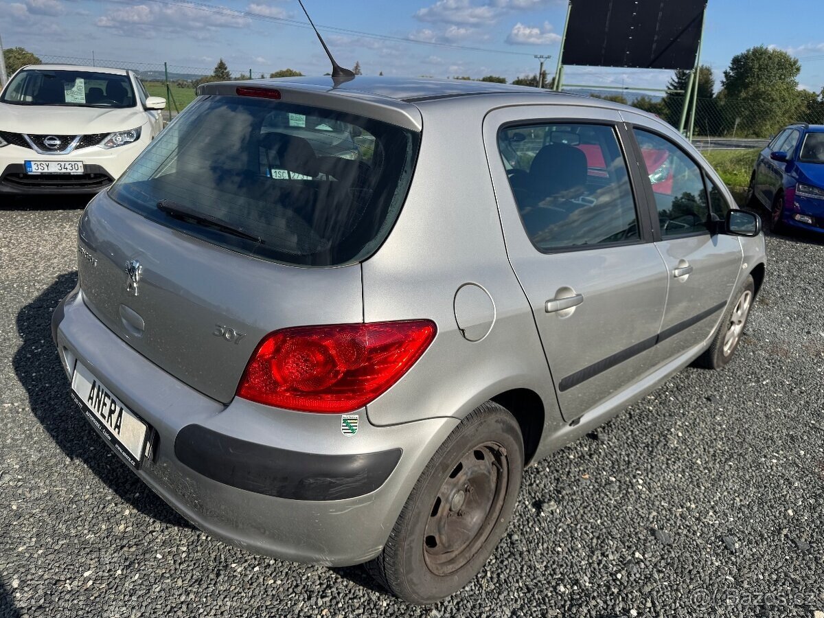 Peugeot 307 1.6i, 80 kw, NOVÁ TK DO 10/27 - 4