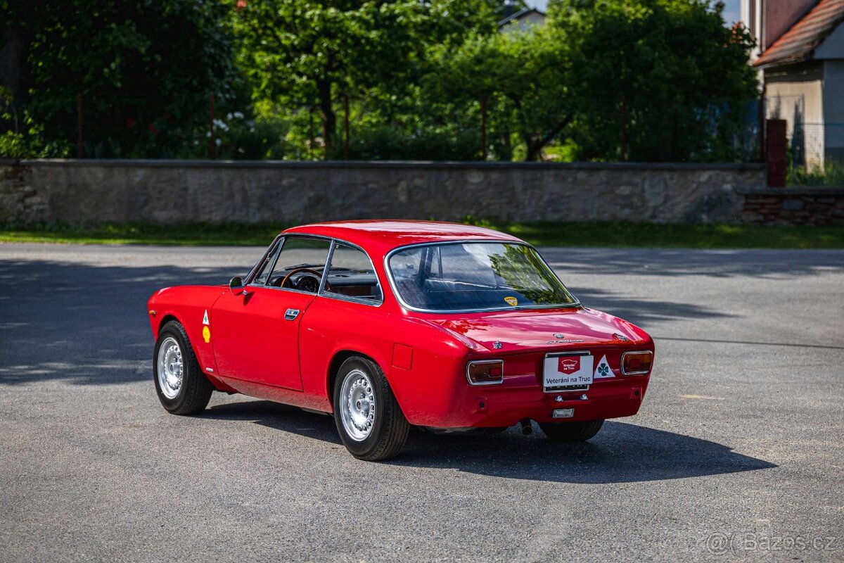 Alfa Romeo 1300 GT Junior - 1969 - 4