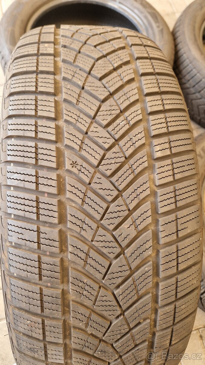 Zimní sada pneu 255/55R19 GOOD YEAR - 4