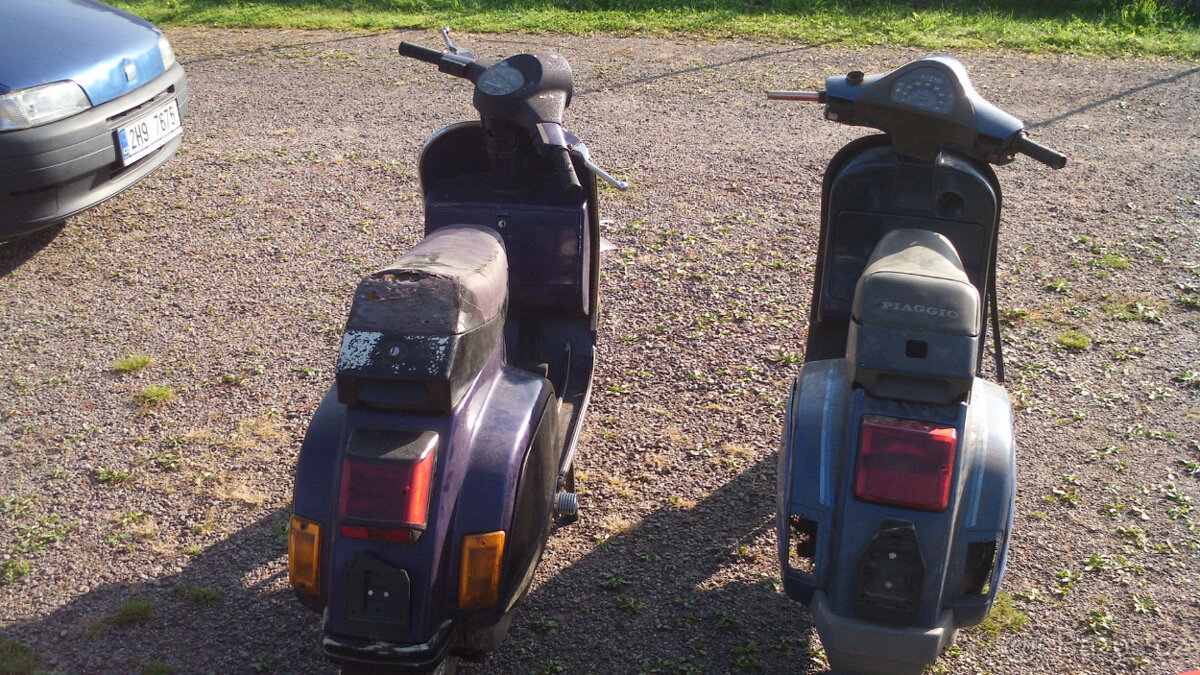 2x Piaggio Vespa 50 - 4