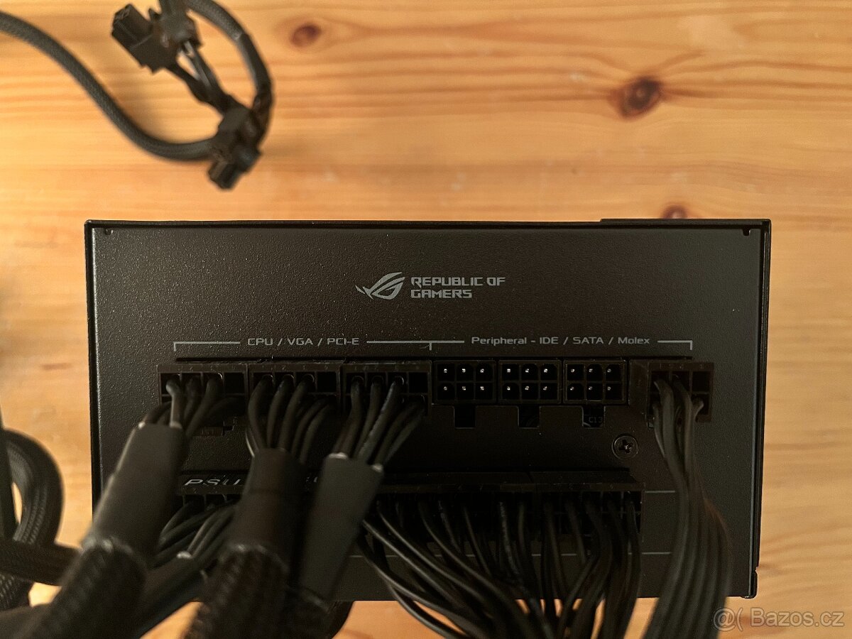 ASUS ROG STRIX 1000W GOLD Funkční,Záruka - 4