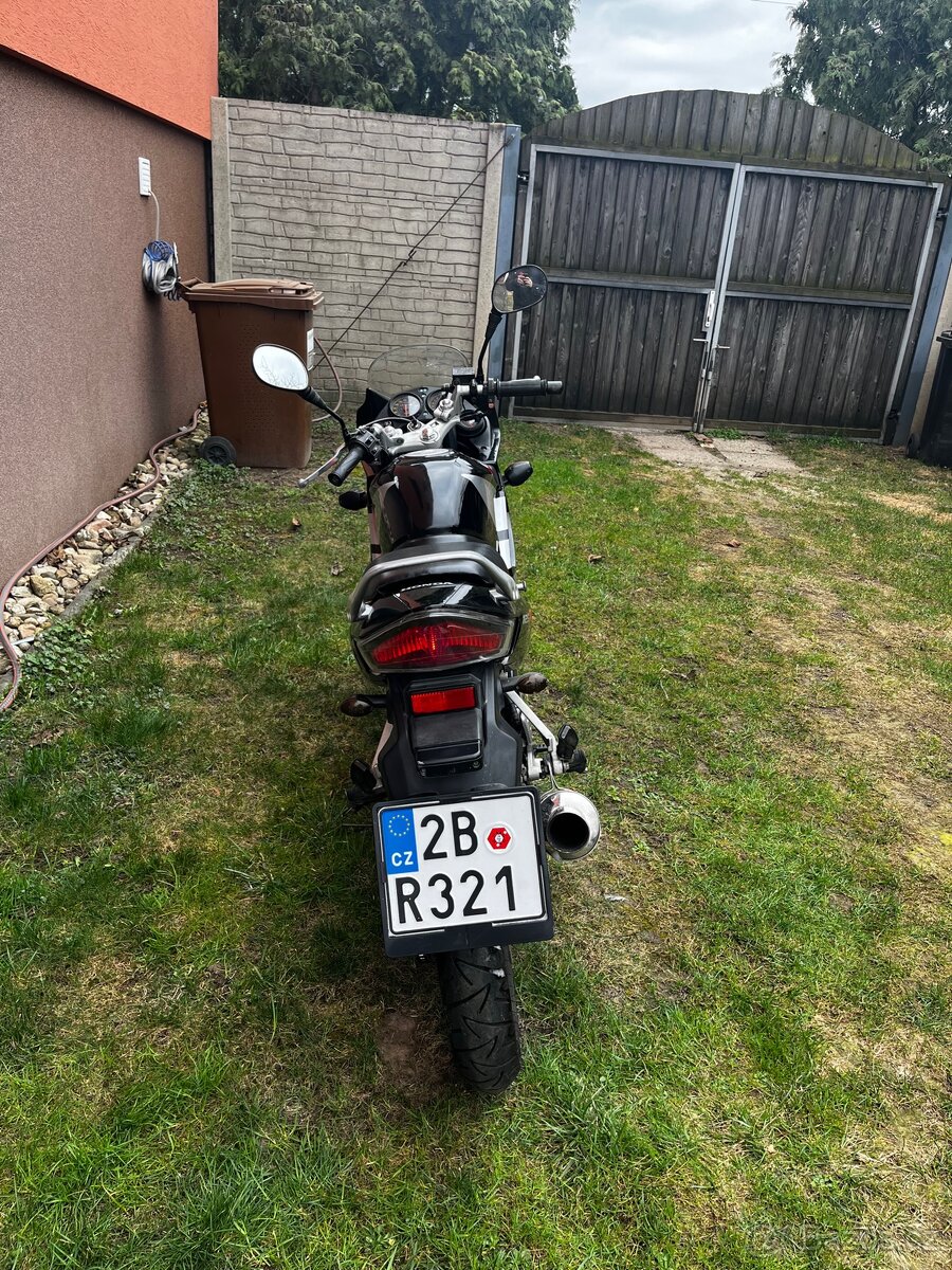 Honda CBR125R - 4