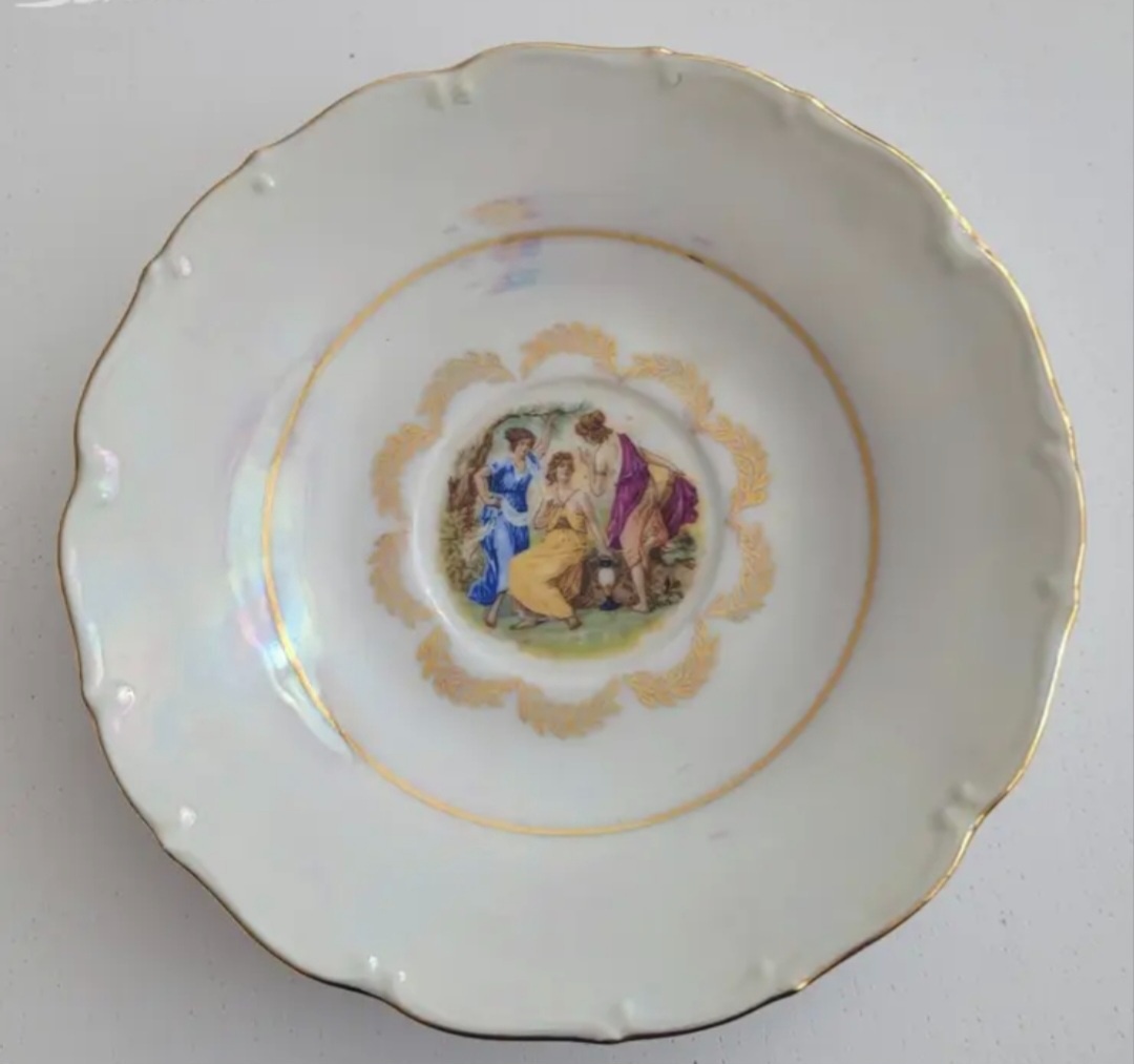 PORCELANOVA SADA - 4