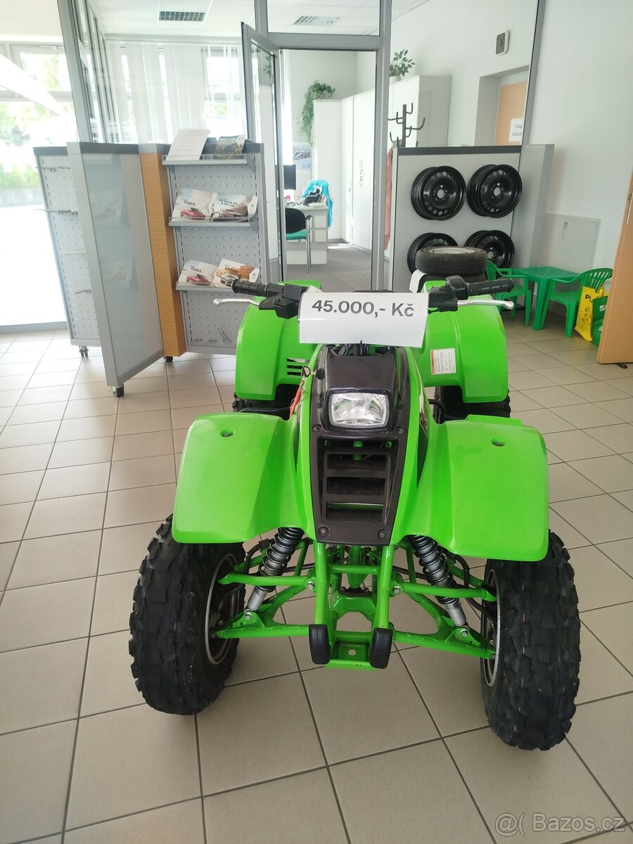 Čtyřkolka Kawasaki 250