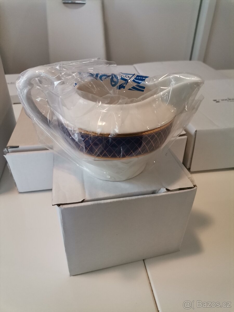 PORCELANOVA SADA - 4