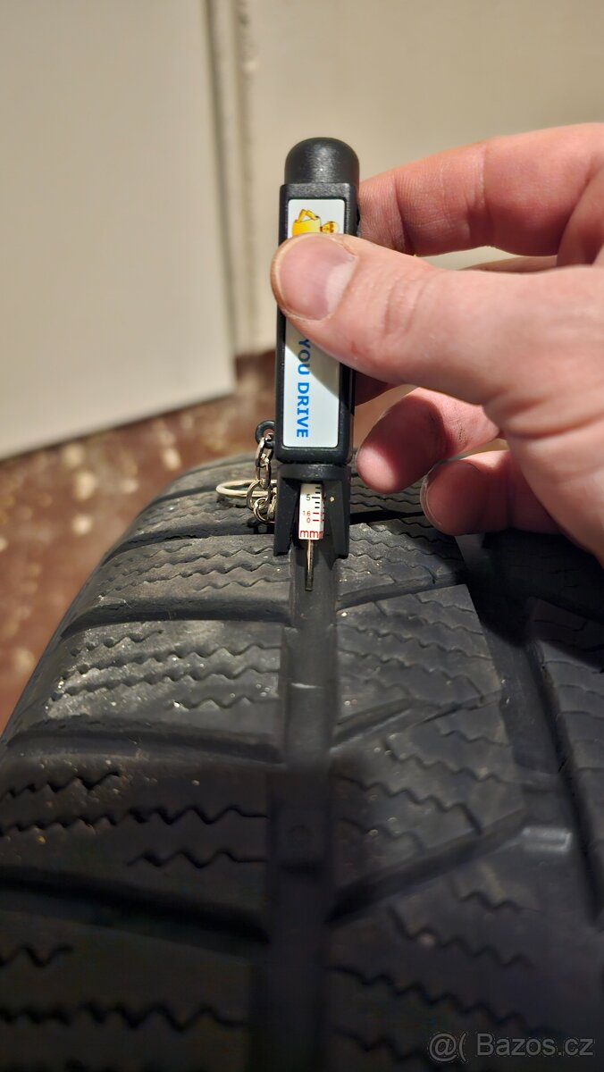 235/45 R19 Continental Zimní PRODÁNO - 4