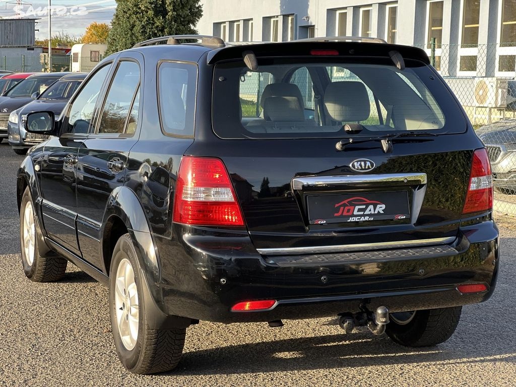 🚗 Kia Sorento EX 2.5CRDi 4x4 NAVI TAŽNÉ ALU - 4