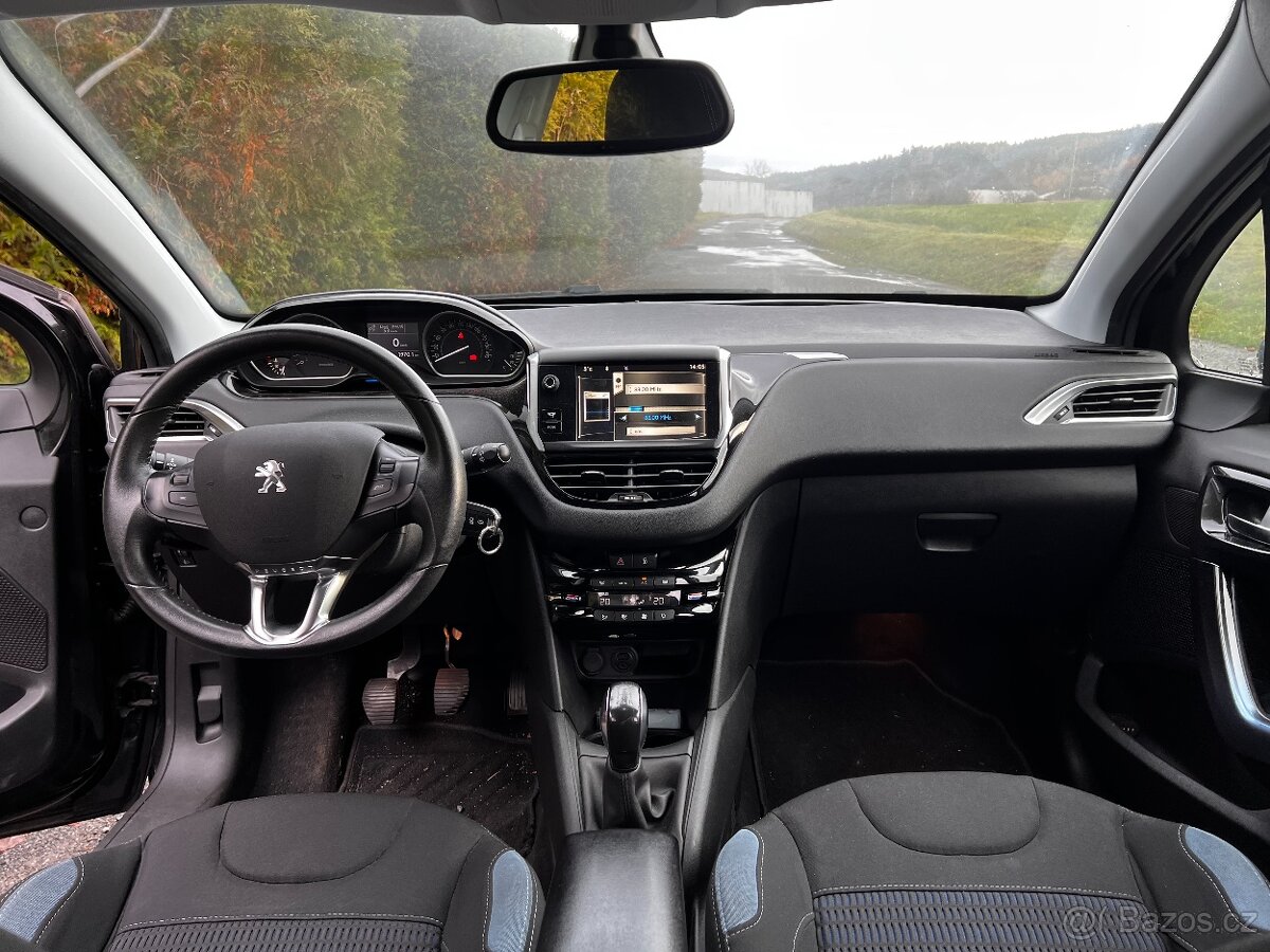 Peugeot 208 1.2i 60kW - 4