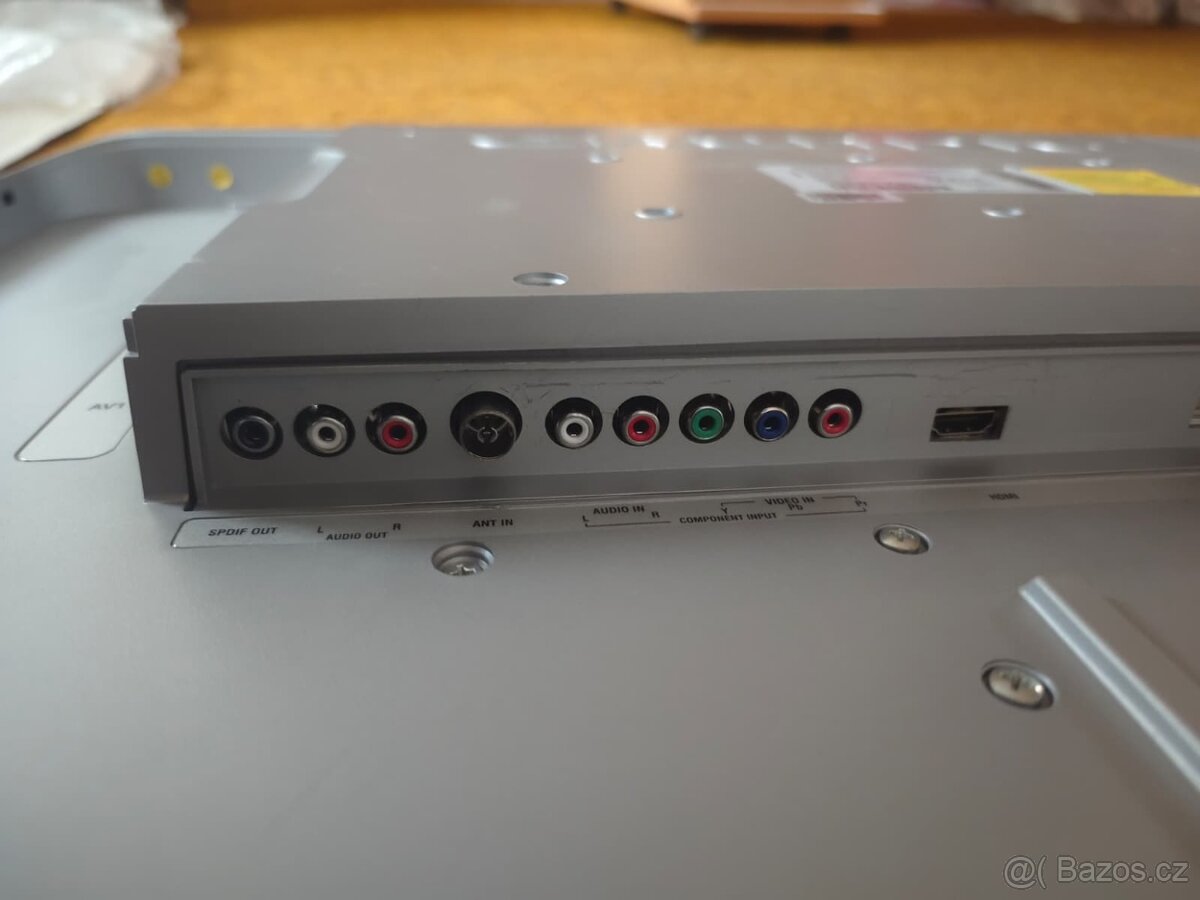 TELEVIZE Grundig AHW.815 - 4