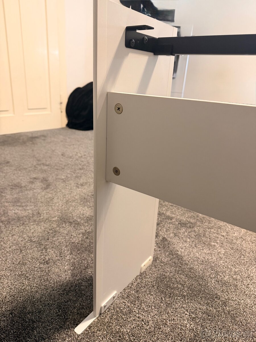 Yamaha L-200 Dřevěný klávesový stojan White - 4