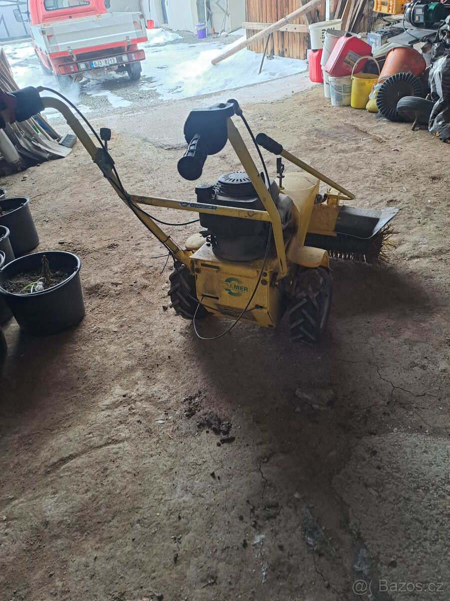 Zametací koště Honda - 4