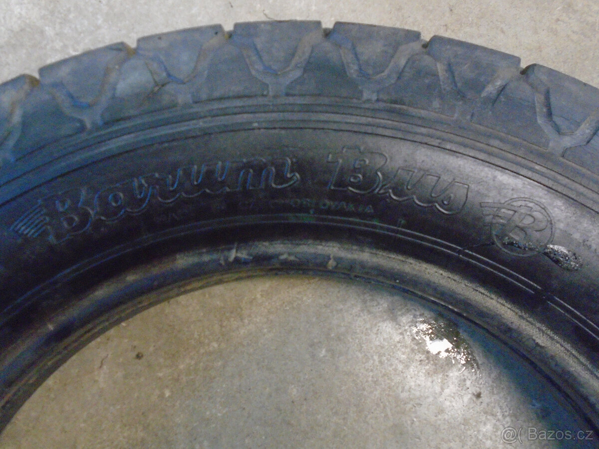 Praga, Škoda - 2 historické pneu 6-18 - 4