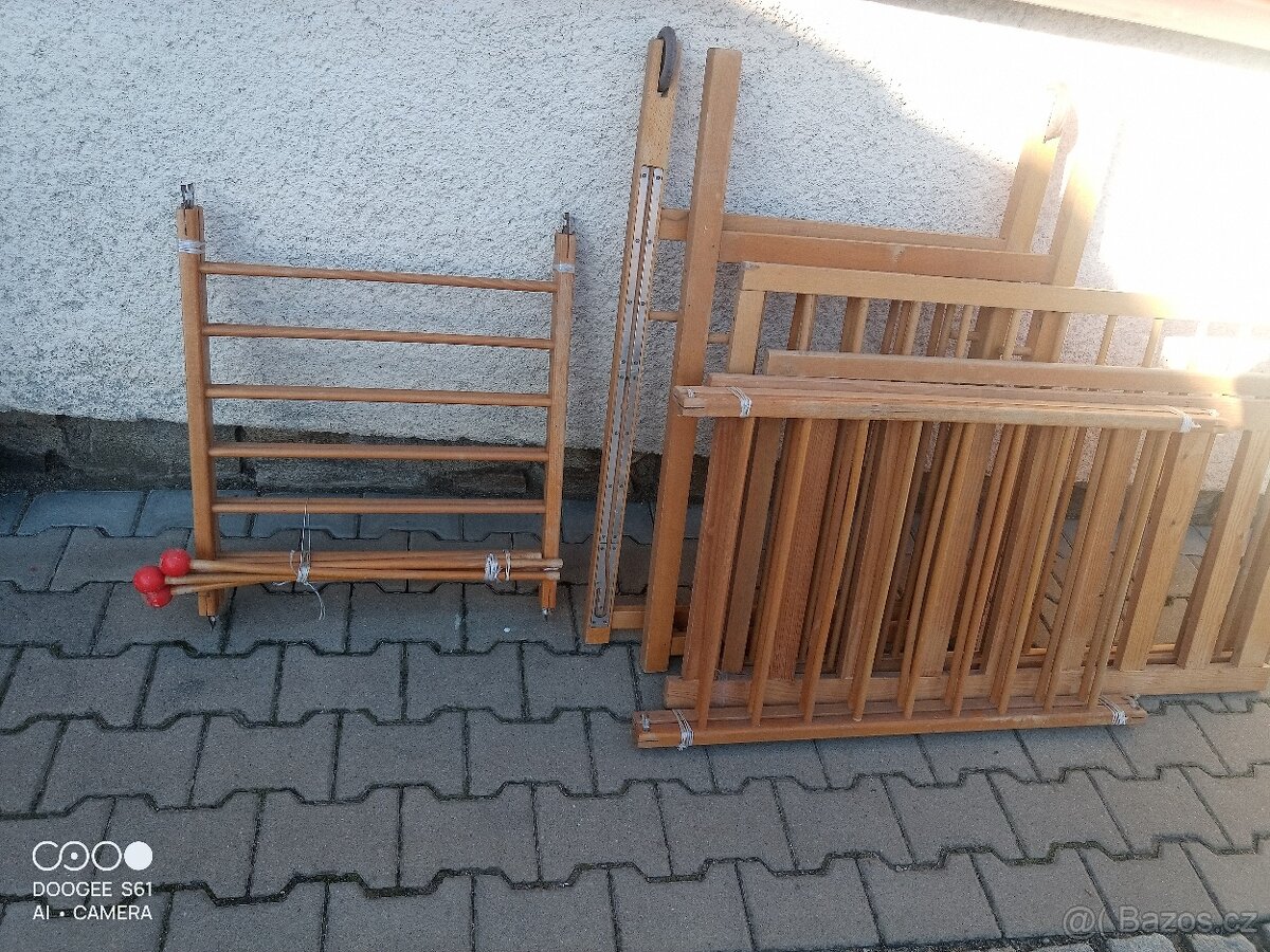 Postýlka + ohrádka - 4