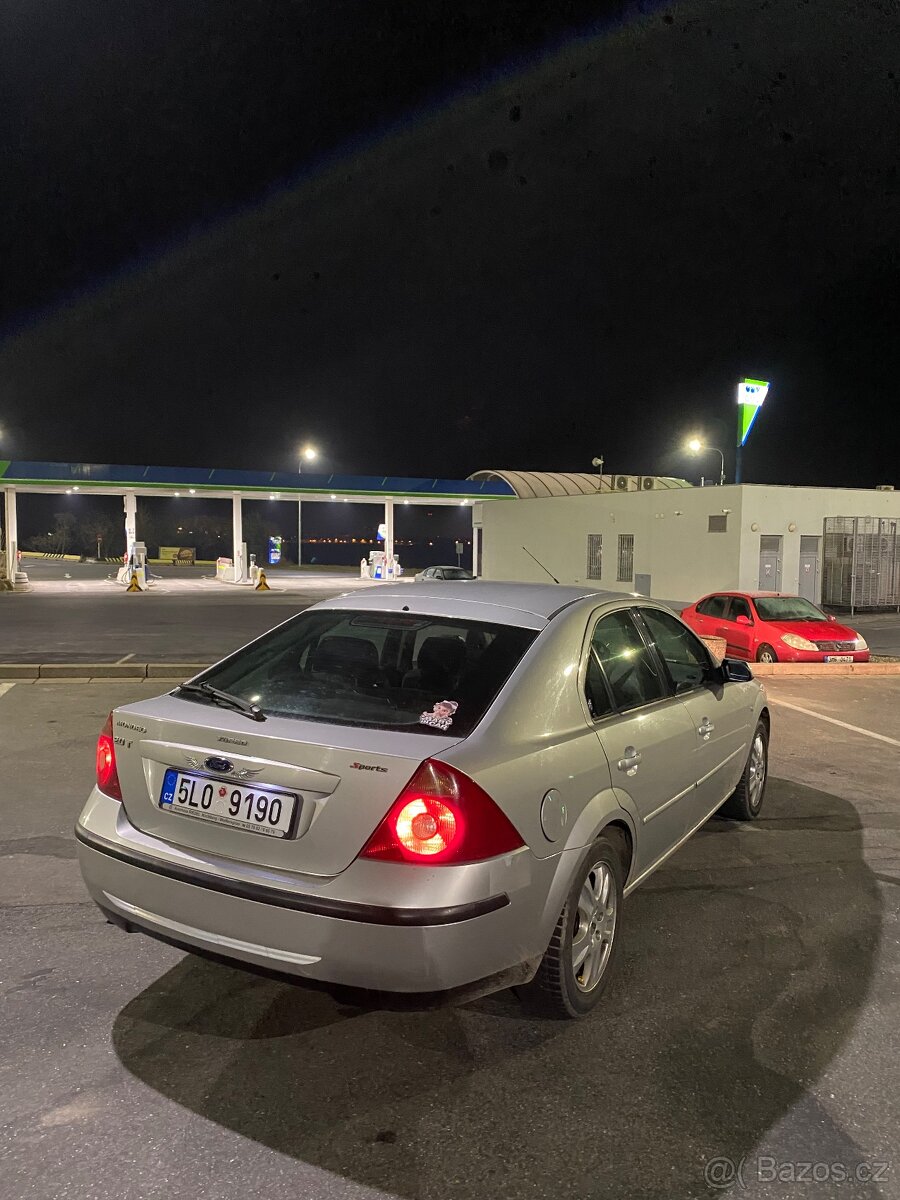Ford Mondeo MK3 - 4