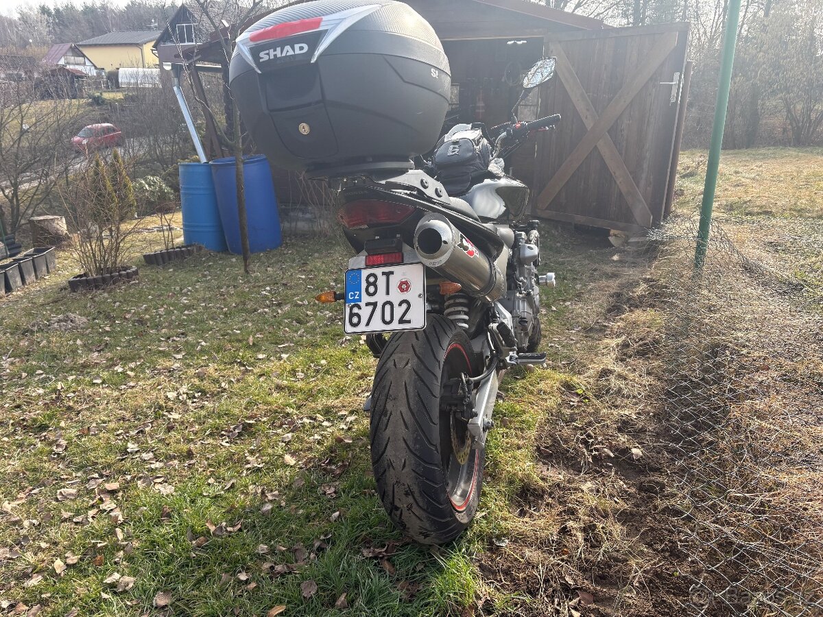 Honda Hornet CB600F - 4