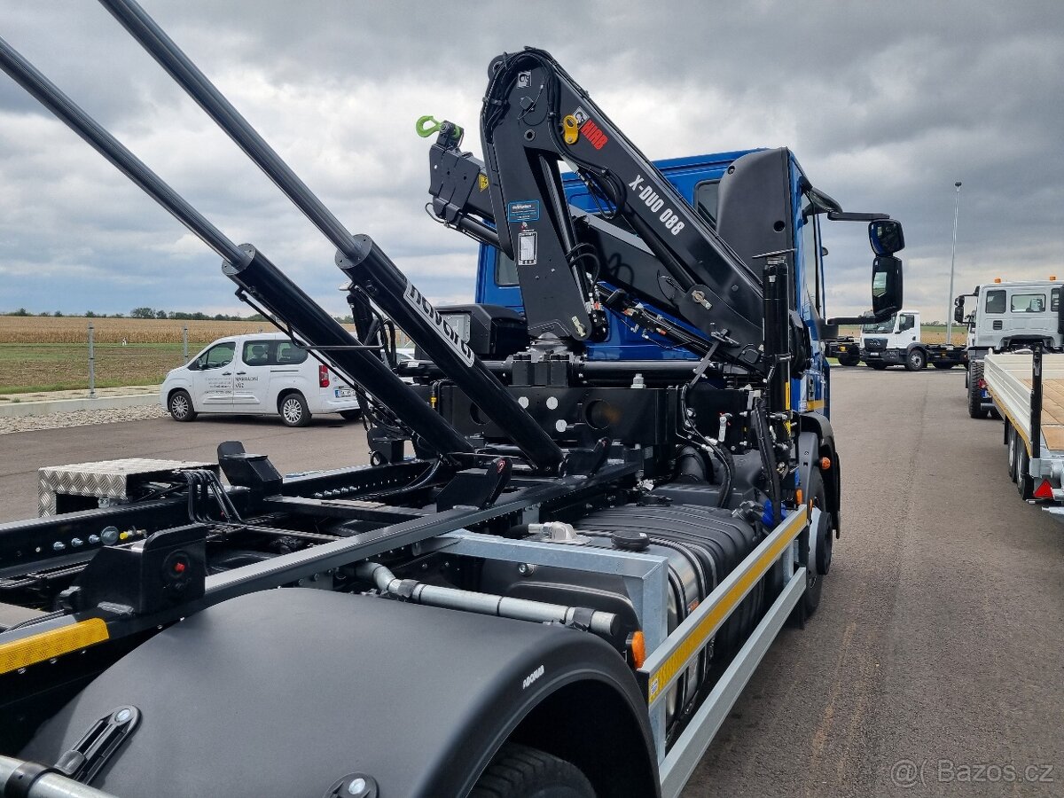 IVECO NOSIČ KONTEJNERU S HYDRAULICKOU RUKOU - 4