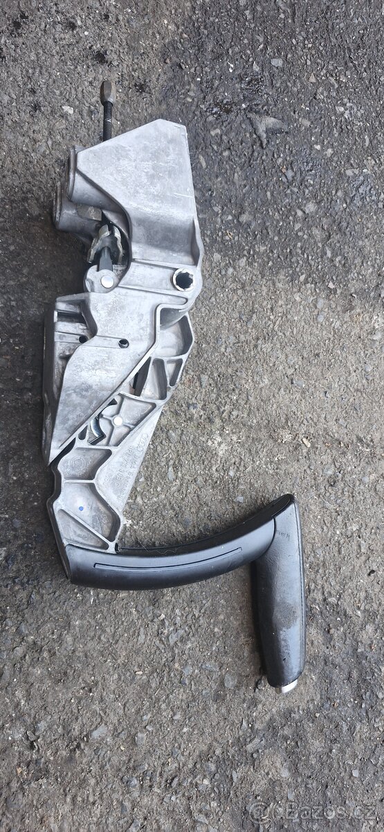 Rucni brzda audi A3 8P - 4