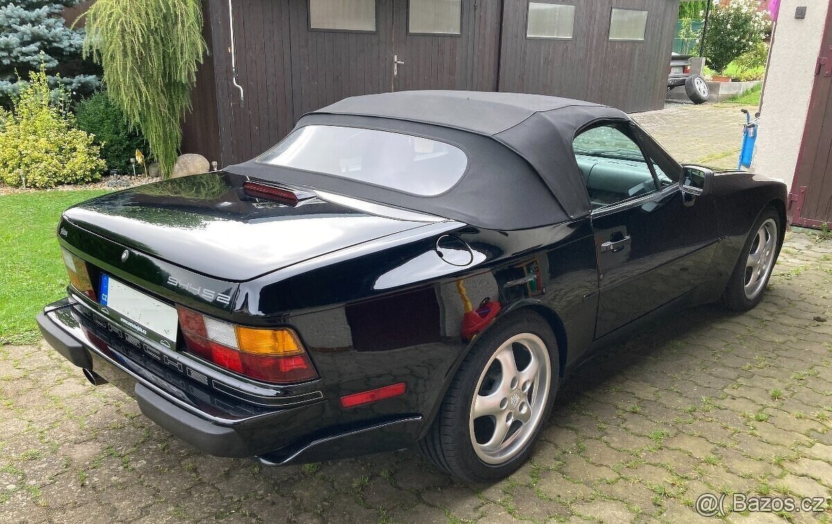 Porsche 944 S2 cabriolet - 4